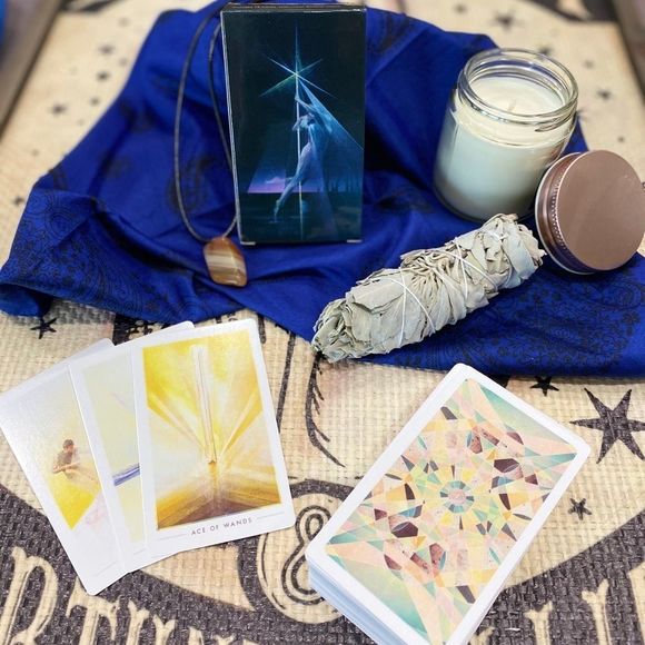 NEW The Fountain Tarot Deck 78 Deck of Mystical Cards Oracles - Picture 6 of 7